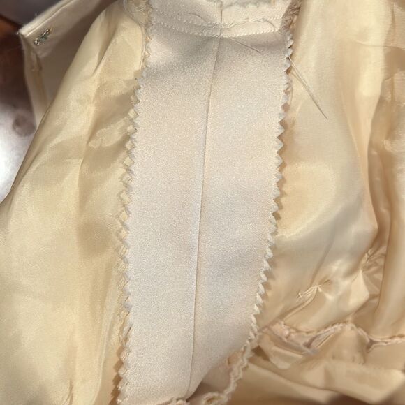 Nat Kaplan Vintage Ivory Wrap Dress - Picture 8 of 8